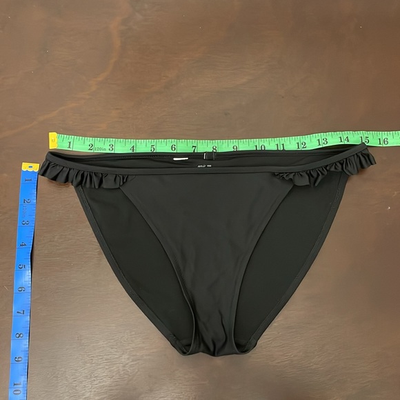 Aerie Black ruffle bikini bottom, size medium - Picture 4 of 4